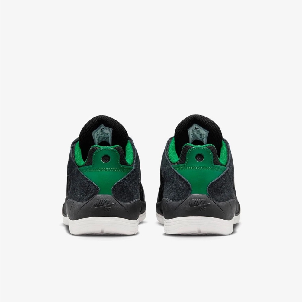 Nike SB Vertebrae Women’s Skate Shoes Black Malachite Summit White New - Picture 2 of 14